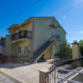  Apartments STIVIC  Селце 